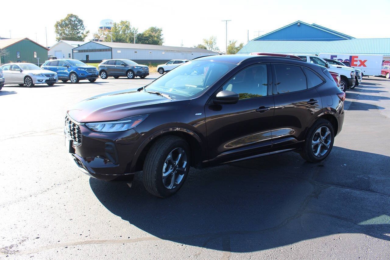 Used 2023 Ford Escape ST-Line w/ Tech Pack #1