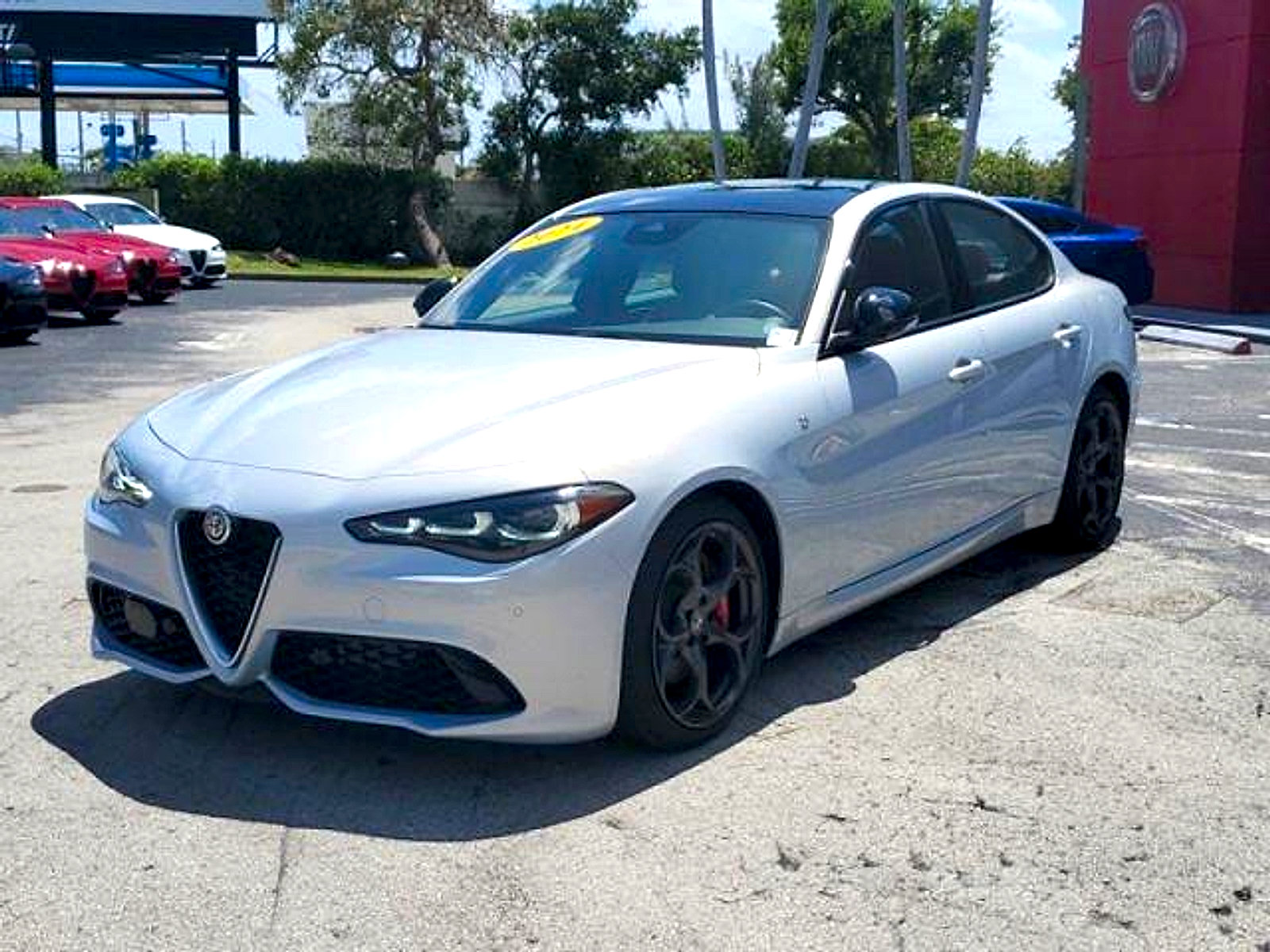 New 2024 Alfa Romeo Giulia Ti w/ Performance Driving Package RWD image 2