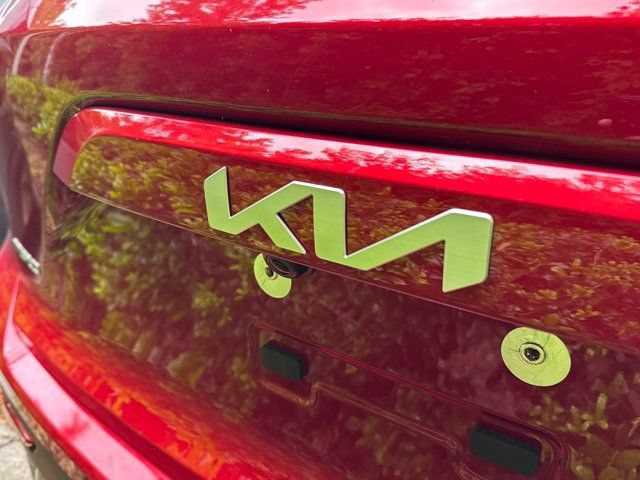 Used 2026 Kia Niro LX FWD image 8