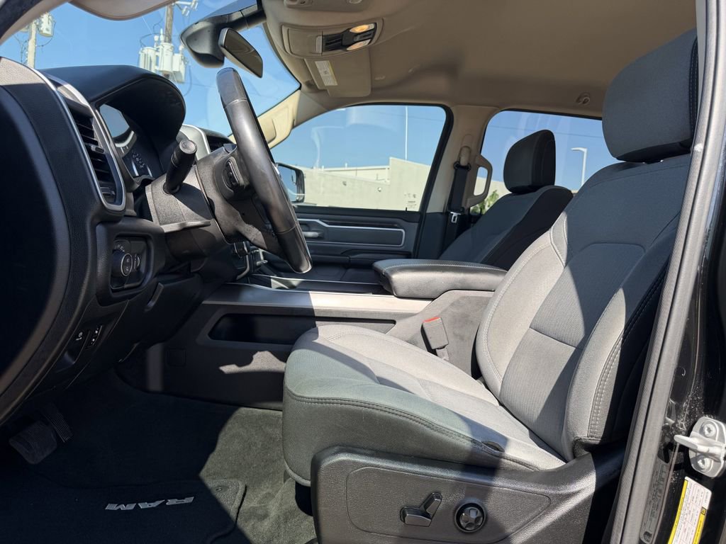 Used 2020 RAM 1500 Big Horn AWD/4WD image 27