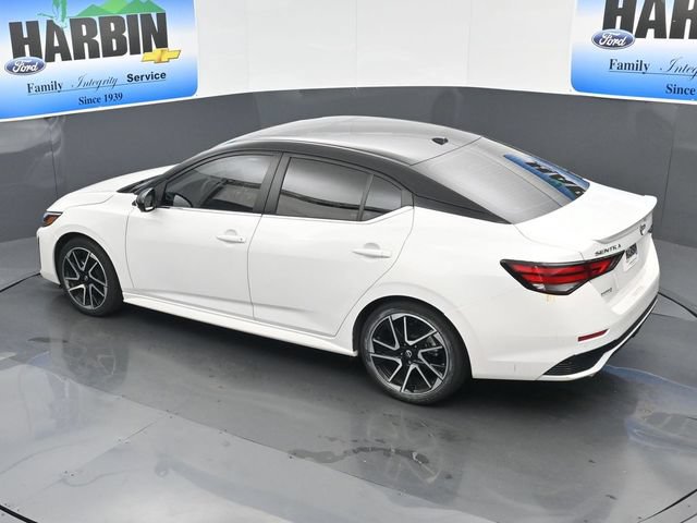 Used 2024 Nissan Sentra SR w/ SR Premium Package FWD image 21