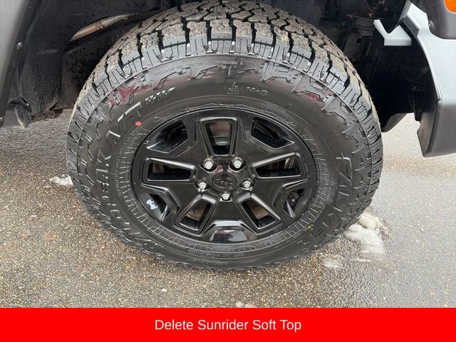 Used 2017 Jeep Wrangler Unlimited Willys image 13