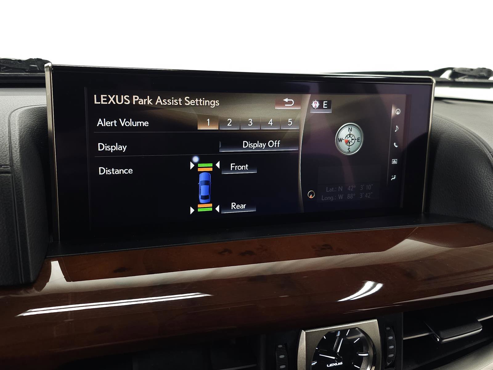 Used 2019 Lexus LX 570 4WD image 30