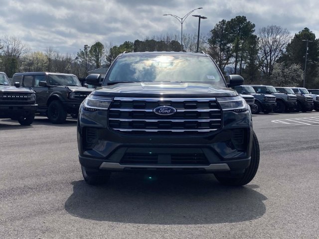 New 2026 Ford Explorer Active RWD image 20