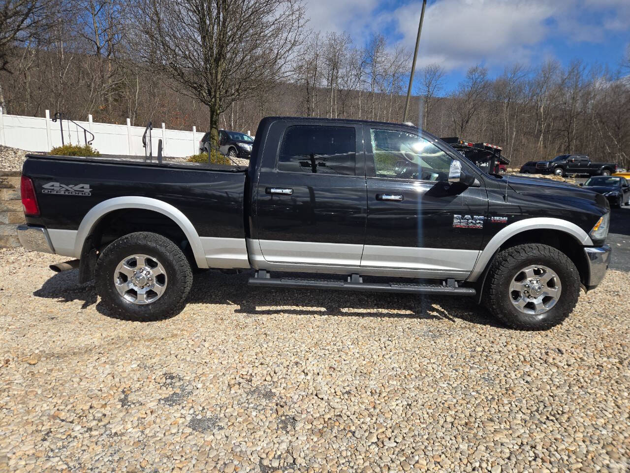 Used 2018 RAM 2500 Big Horn w/ Harvest Edition AWD/4WD image 8