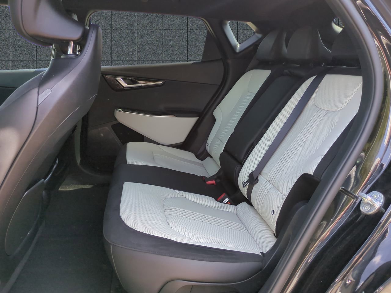 Used 2022 Kia EV6 GT-Line w/ GT-Line White Seat Package AWD/4WD image 14