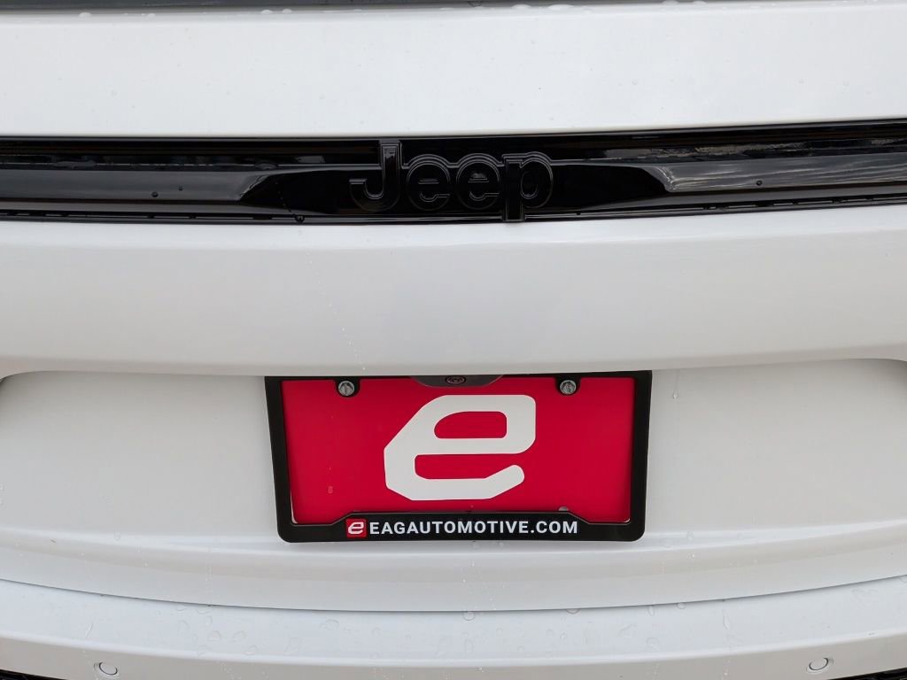 New 2025 Jeep Grand Cherokee Limited image 52