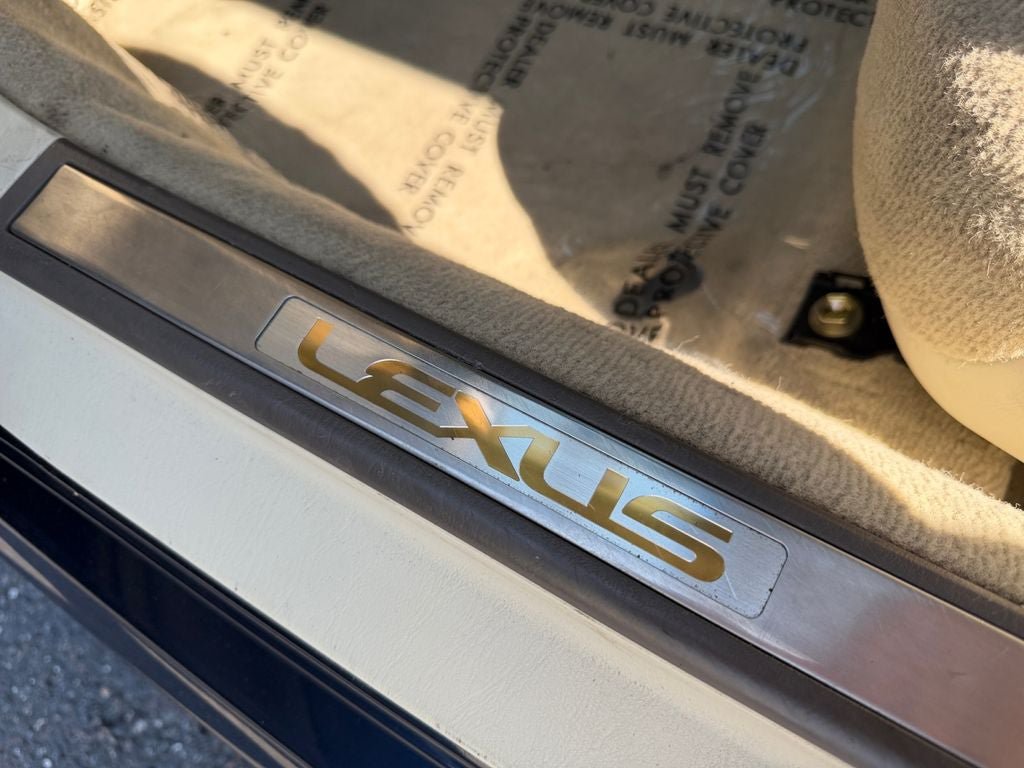 Used 2002 Lexus SC 430 Convertible RWD image 34