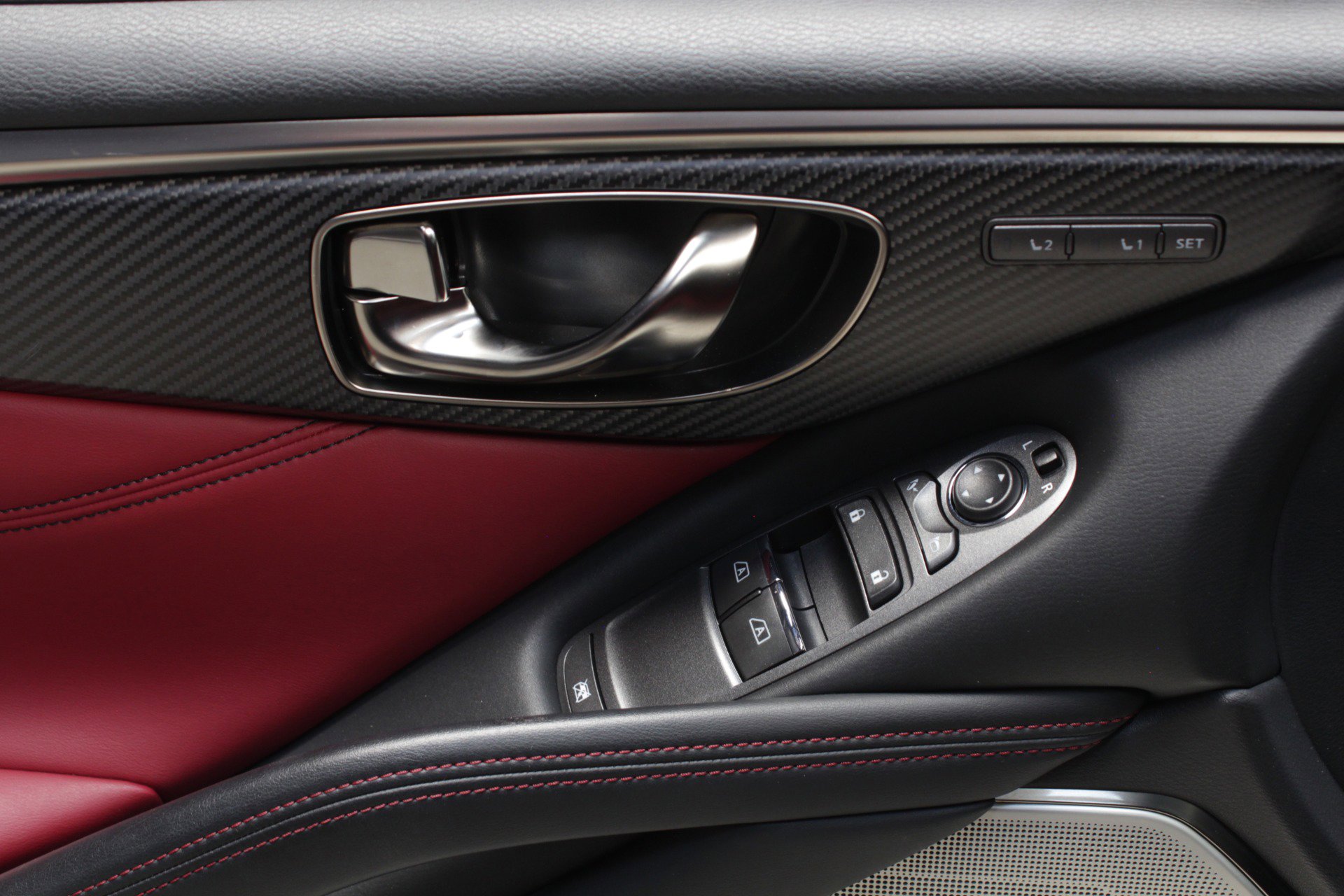 Used 2022 INFINITI Q60 Red Sport 400 w/ Cargo Package RWD image 32