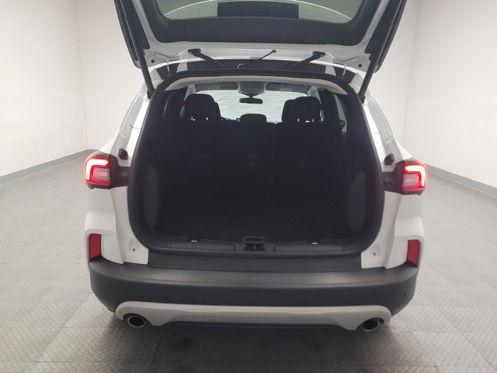 Used 2023 Ford Escape Active w/ Tech Pack #2 AWD/4WD image 29