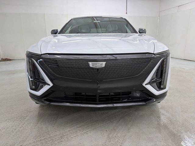 New 2026 Cadillac Lyriq Premium Sport w/ LPO, ONYX Package image 14