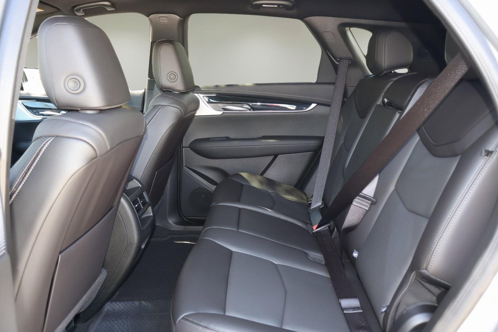 New 2025 Cadillac XT5 Premium Luxury image 13