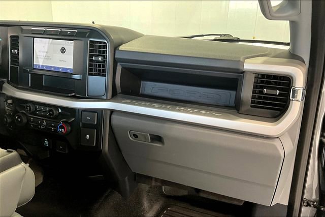 Used 2023 Ford F250 XL w/ Snow Plow Prep Package image 25