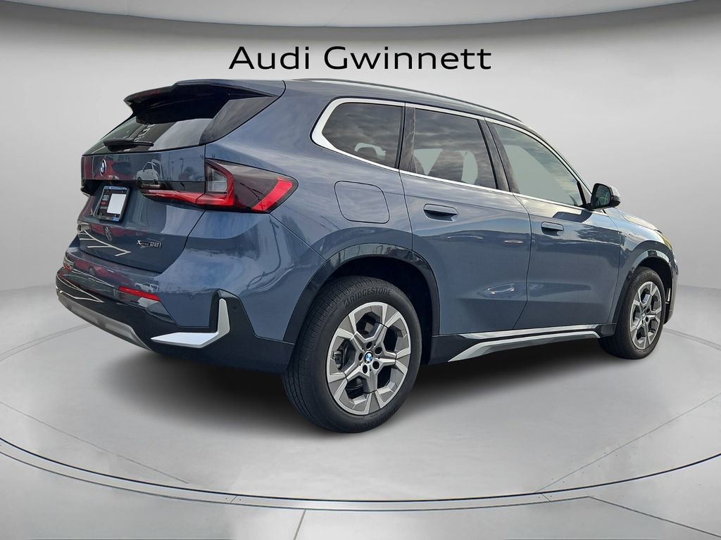 Used 2023 BMW X1 xDrive28i w/ Premium Package image 8