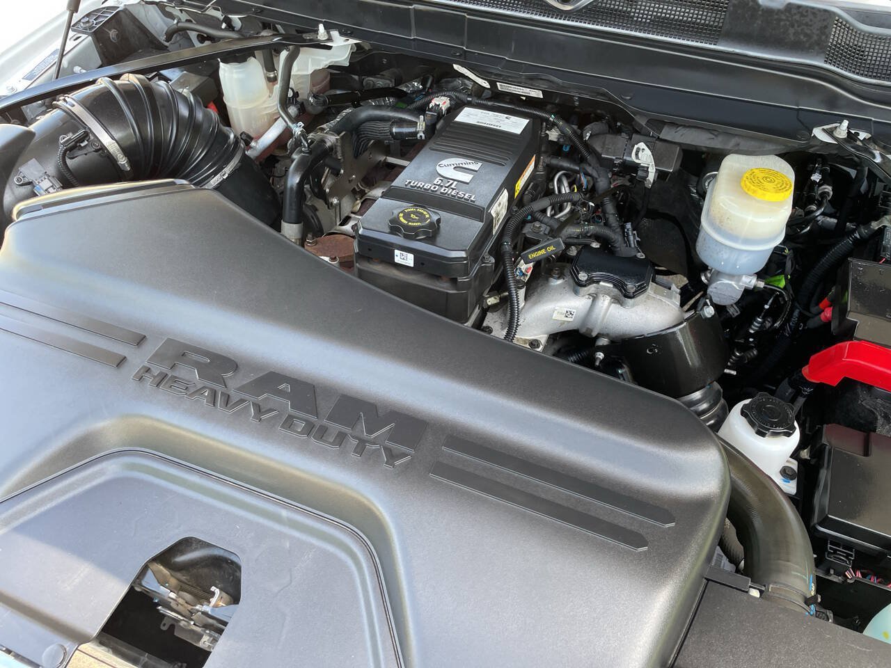 Used 2020 RAM 2500 Laramie AWD/4WD image 18