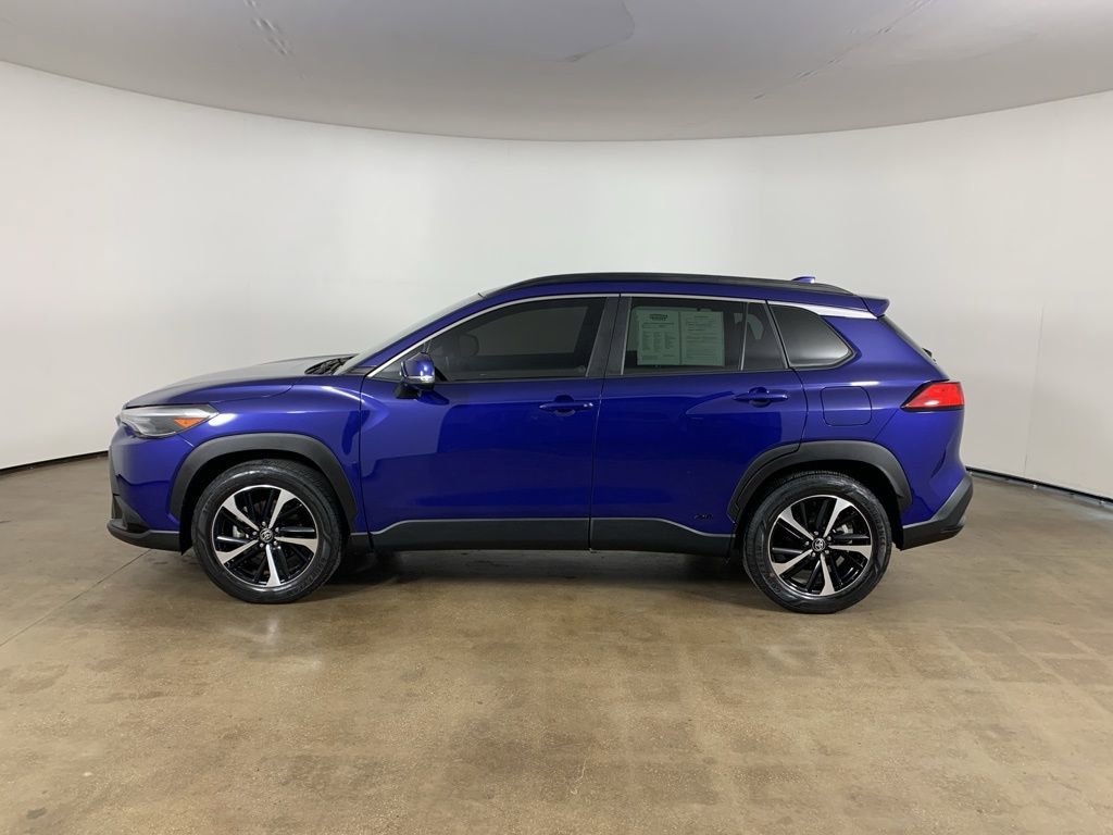 Used 2023 Toyota Corolla Cross XSE w/ Convenience Package image 15