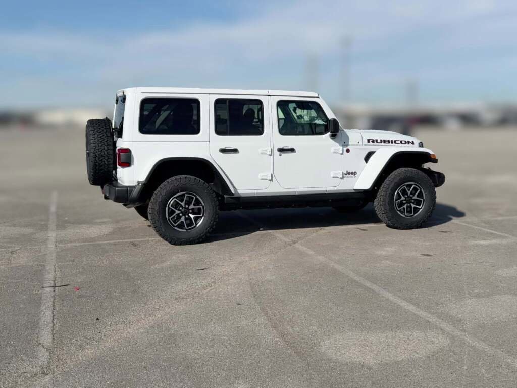 New 2026 Jeep Wrangler Unlimited Rubicon image 13