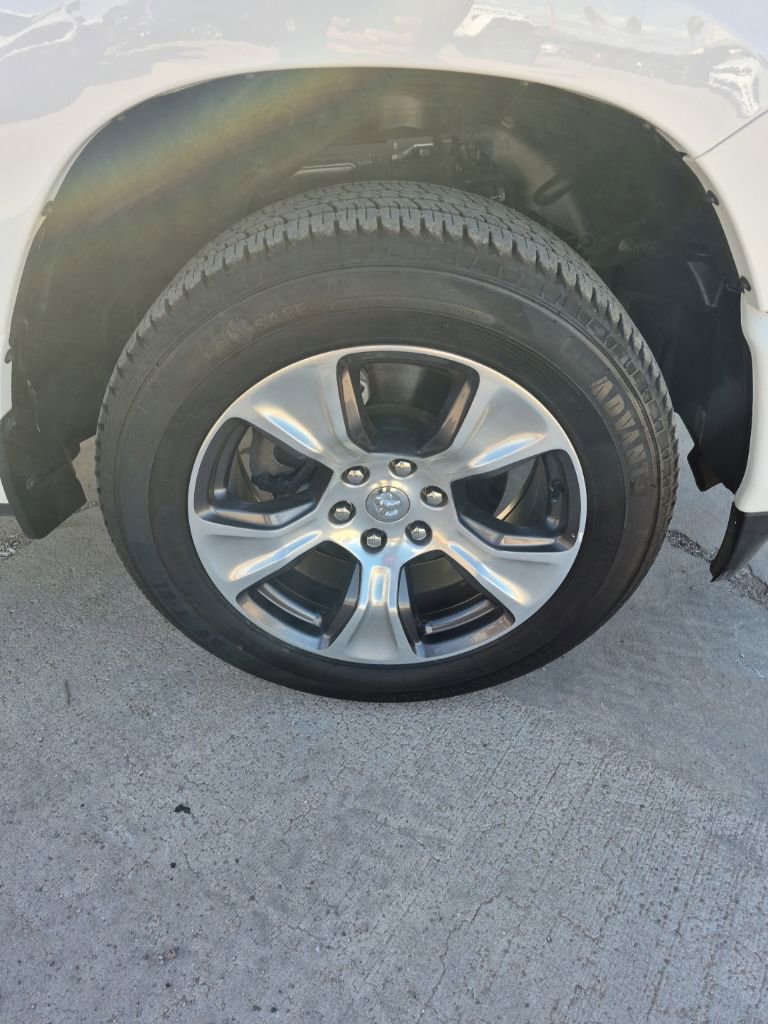 Used 2023 RAM 1500 Laramie image 12