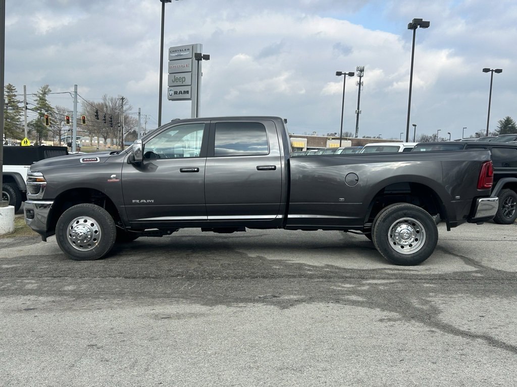 New 2026 RAM 3500 Laramie w/ Towing Technology Group image 10