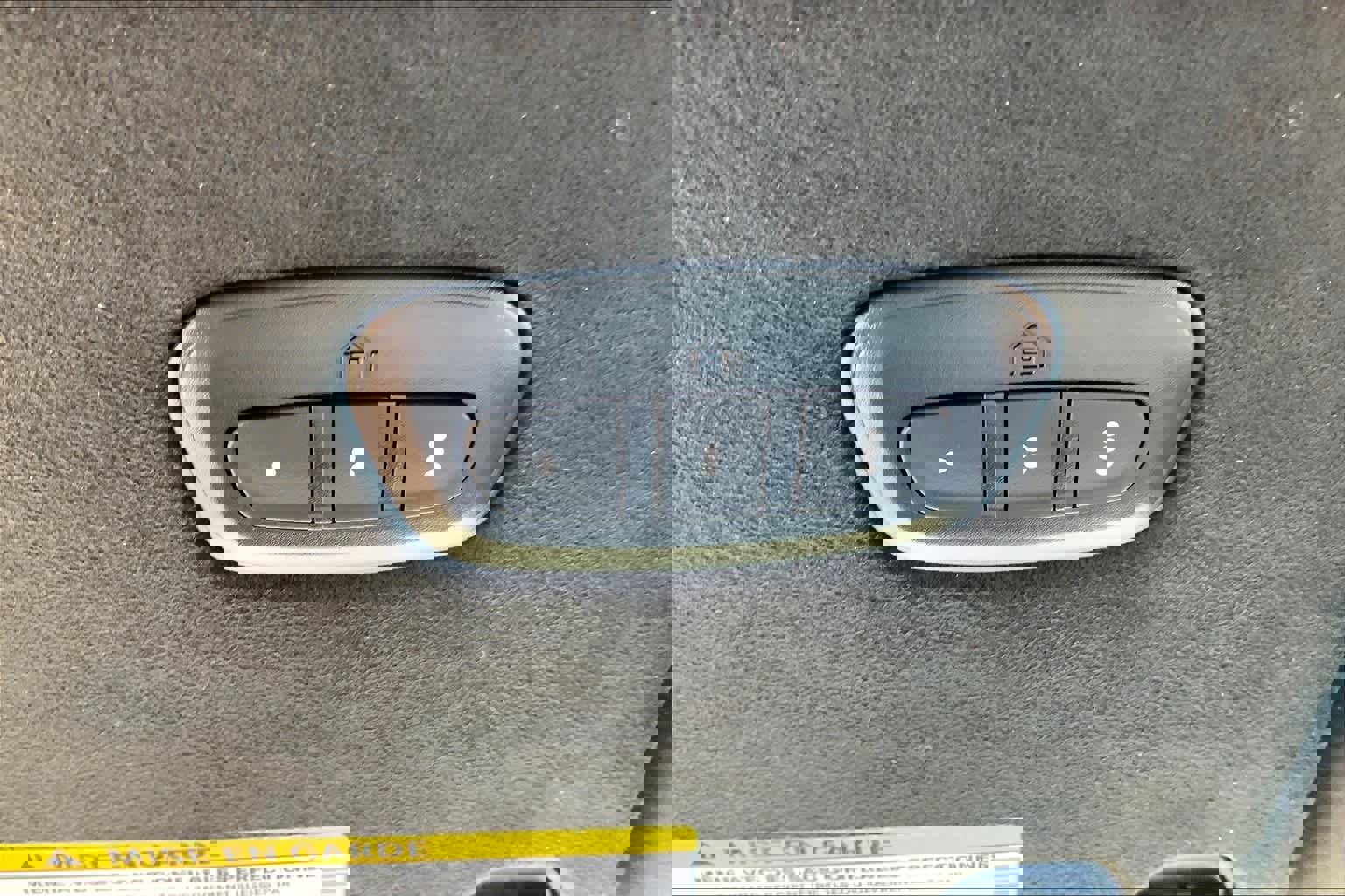 Used 2022 Jeep Grand Wagoneer Series III w/ HD Trailer Tow Package image 38