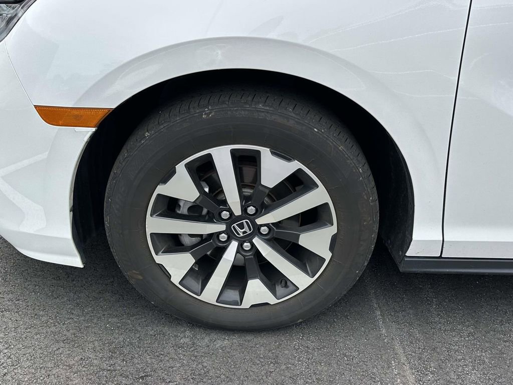Used 2025 Honda Odyssey EX-L image 4