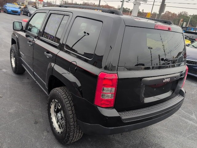 Used 2013 Jeep Patriot Sport image 6