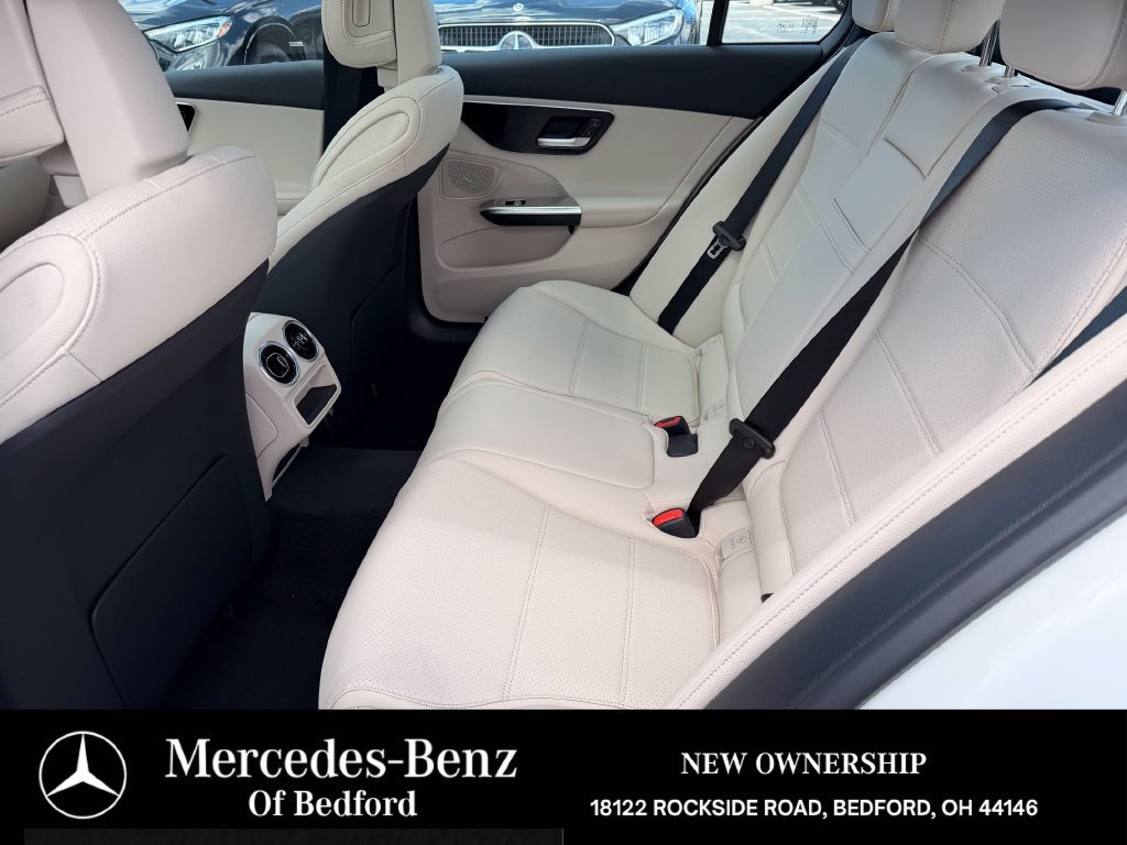 New 2026 Mercedes-Benz C 300 4MATIC Sedan image 18