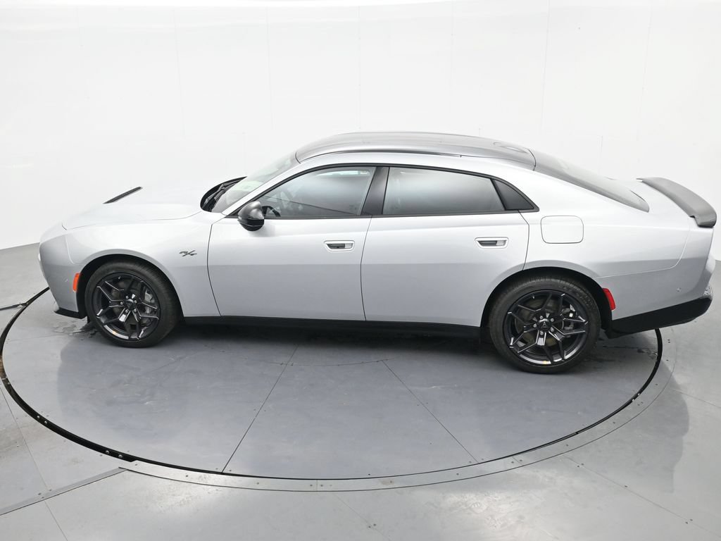 New 2026 Dodge Charger R/T AWD/4WD image 32
