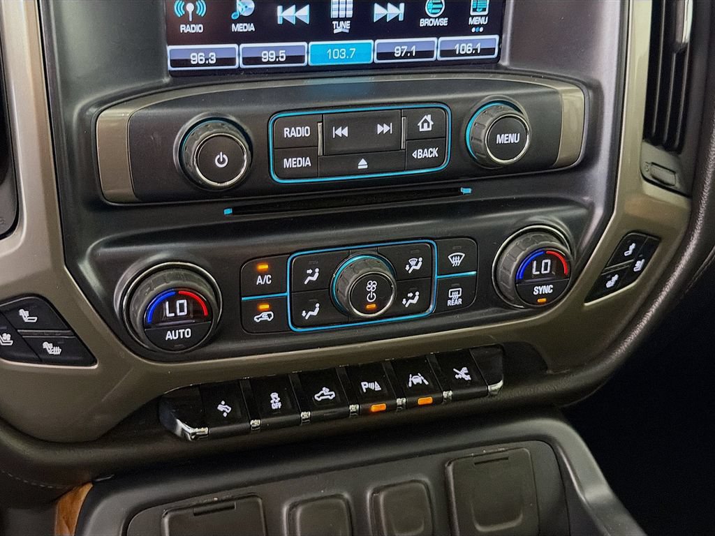 Used 2017 Chevrolet Silverado 1500 High Country RWD image 21
