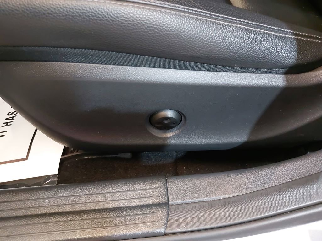 Used 2019 Mercedes-Benz GLA 250 image 30