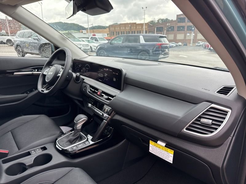 New 2026 Kia Seltos SX w/ SX Sunroof Package image 17