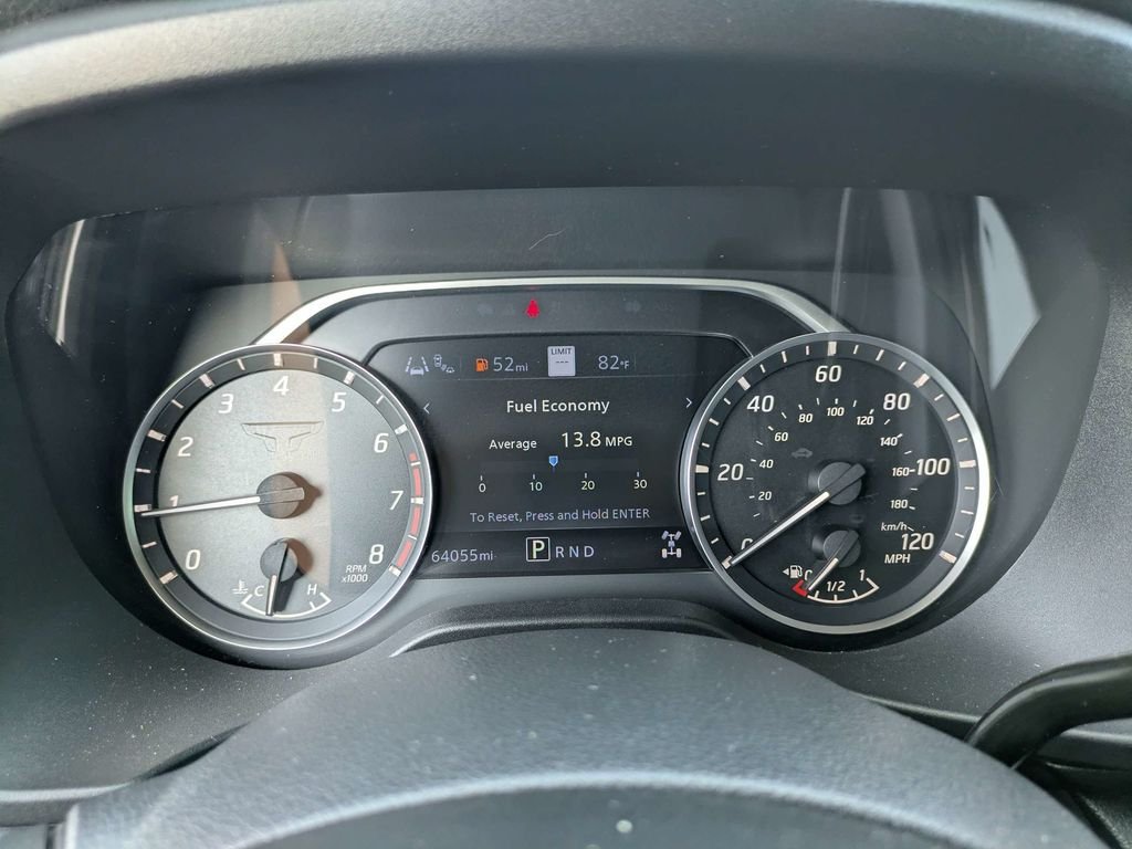 Used 2021 Nissan Titan SV w/ SV Convenience Package AWD/4WD image 29