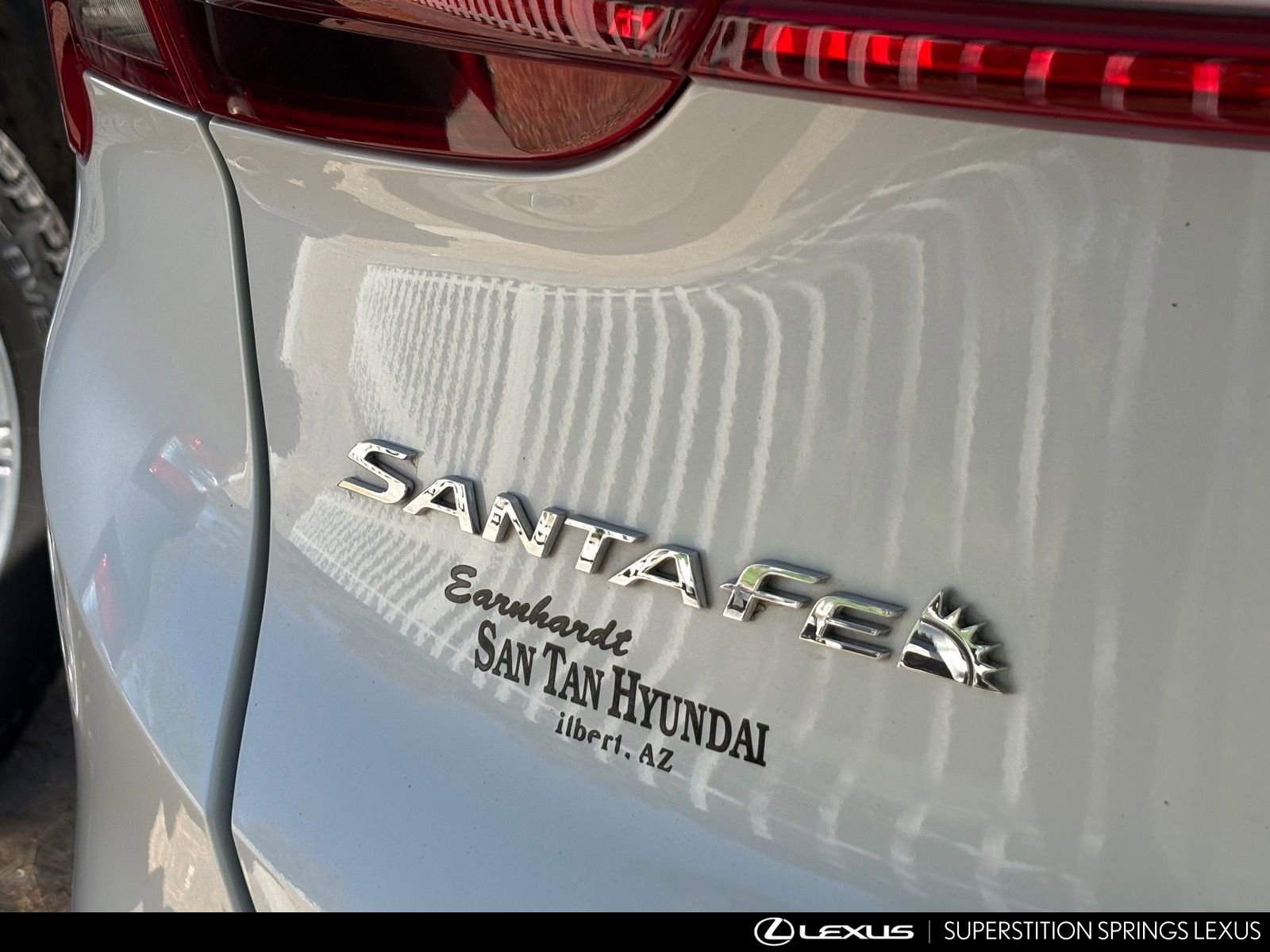 Used 2021 Hyundai Santa Fe Calligraphy image 10