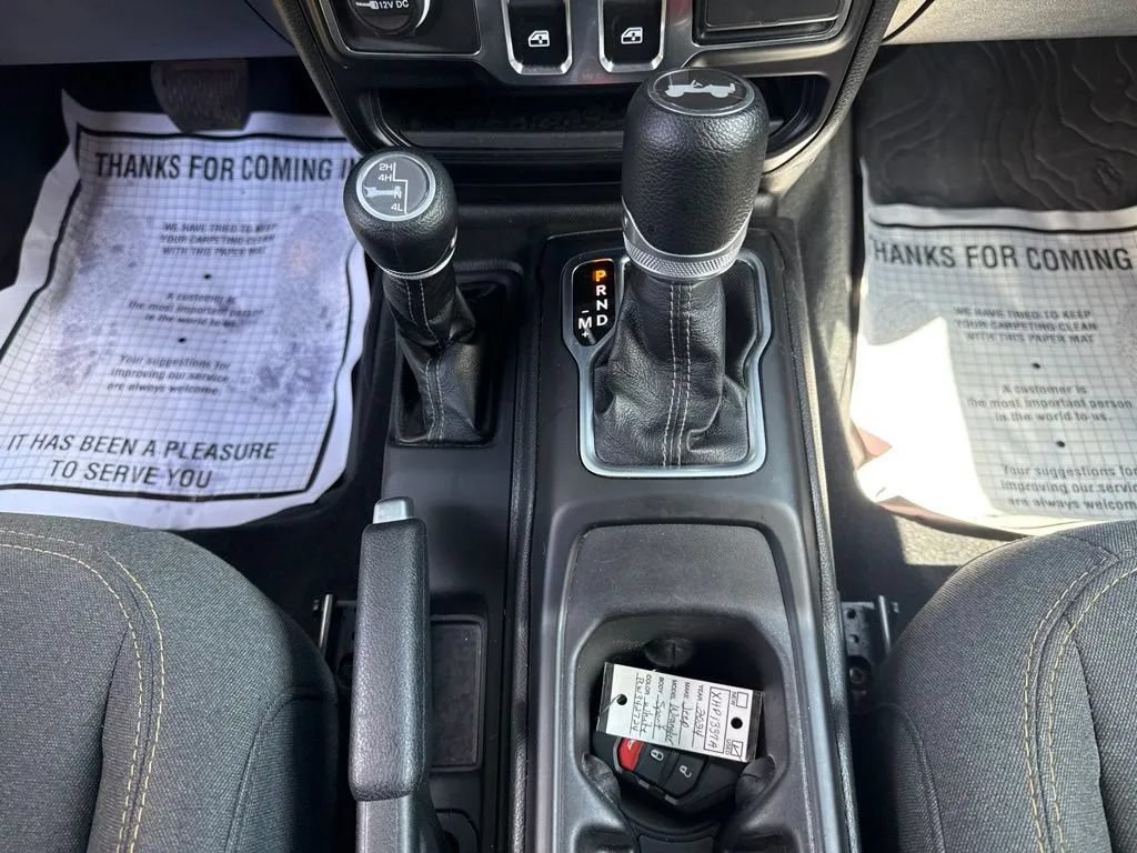 Used 2024 Jeep Wrangler Sport AWD/4WD image 25