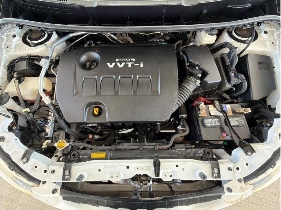 Used 2009 Toyota Matrix FWD image 23
