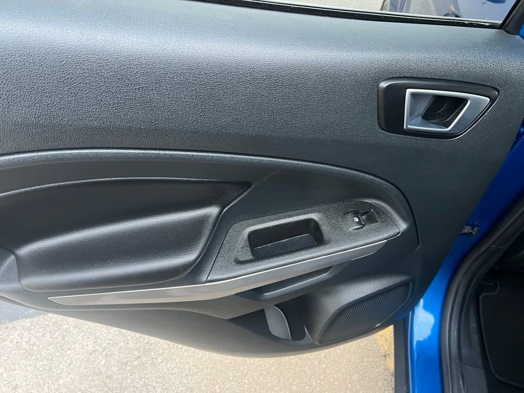 Used 2021 Ford EcoSport Titanium FWD image 17
