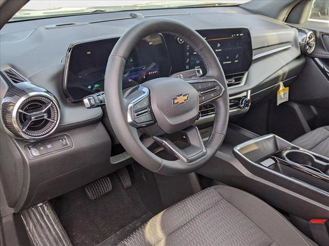 New 2025 Chevrolet Equinox LT w/ Safety and Technology Package image 3