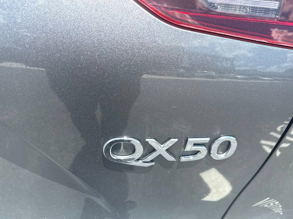 Used 2019 INFINITI QX50 Luxe FWD image 10