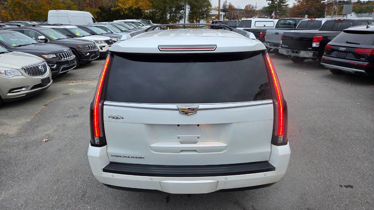 Used 2016 Cadillac Escalade ESV Premium image 11