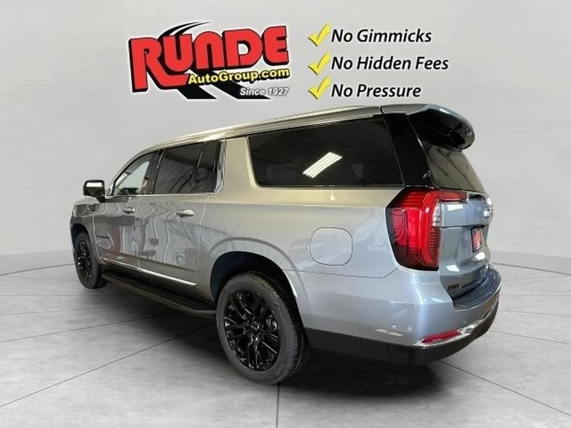 New 2026 GMC Yukon XL Elevation AWD/4WD image 5