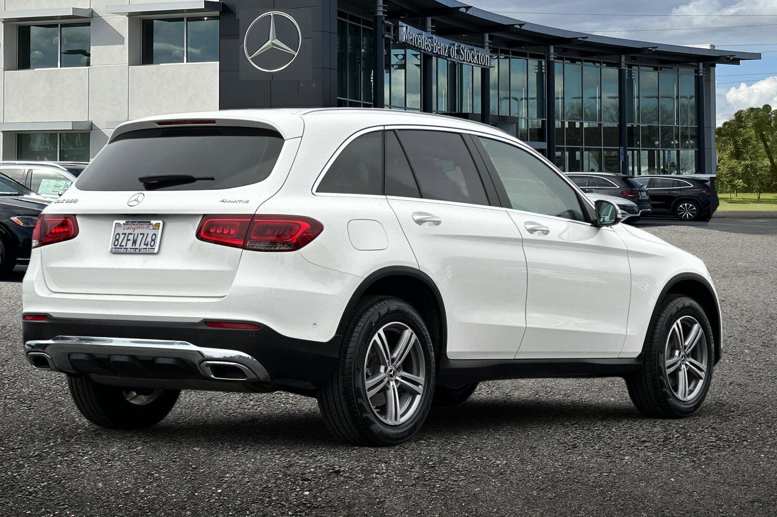 Certified 2021 Mercedes-Benz GLC 300 4MATIC image 4