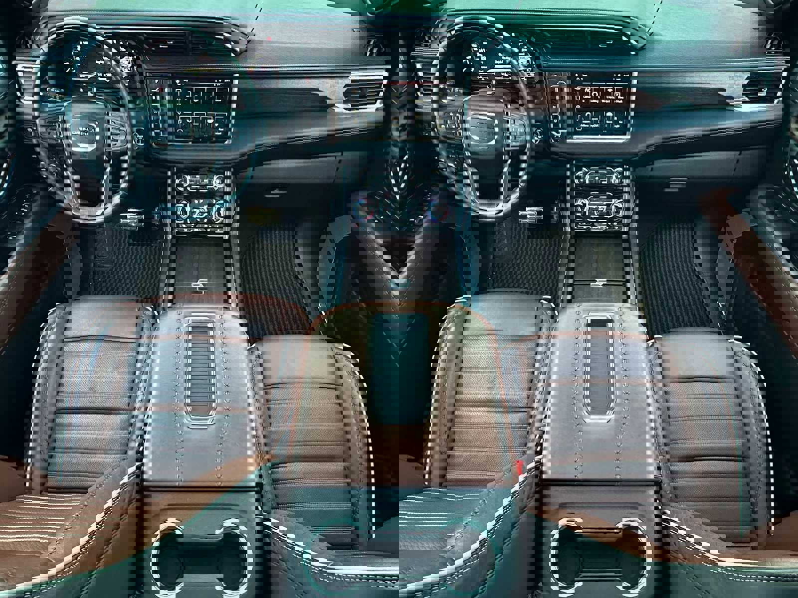 Used 2024 GMC Yukon XL Denali Ultimate image 21