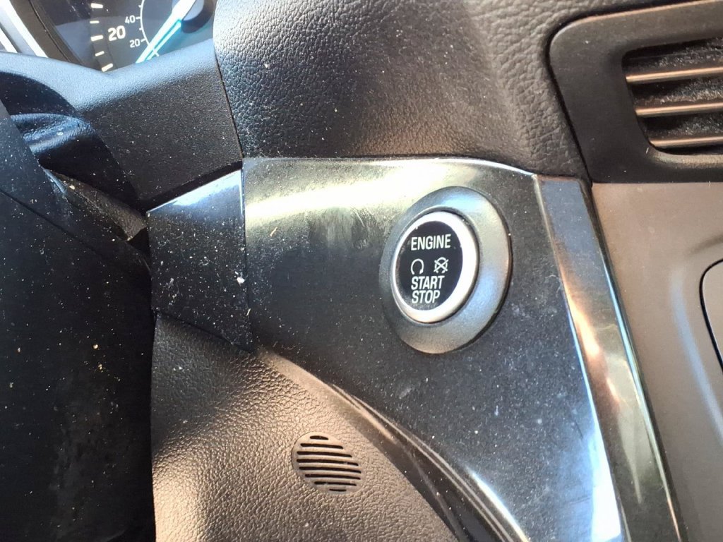 Used 2019 Ford Escape Titanium AWD/4WD image 23