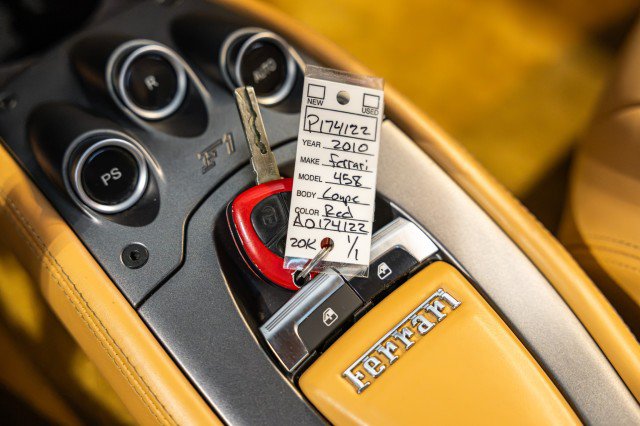 Used 2010 Ferrari 458 Italia Coupe RWD image 56