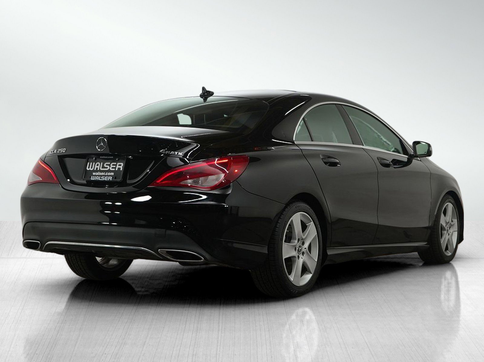 Used 2019 Mercedes-Benz CLA 250 4MATIC image 5