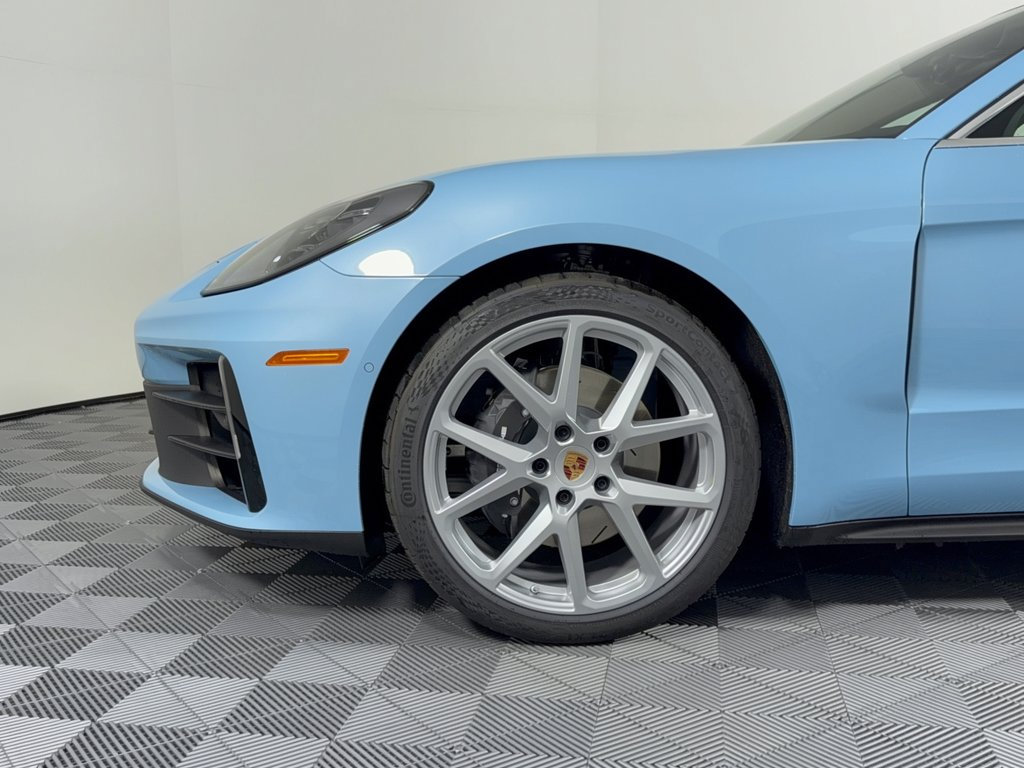 New 2026 Porsche Panamera image 13