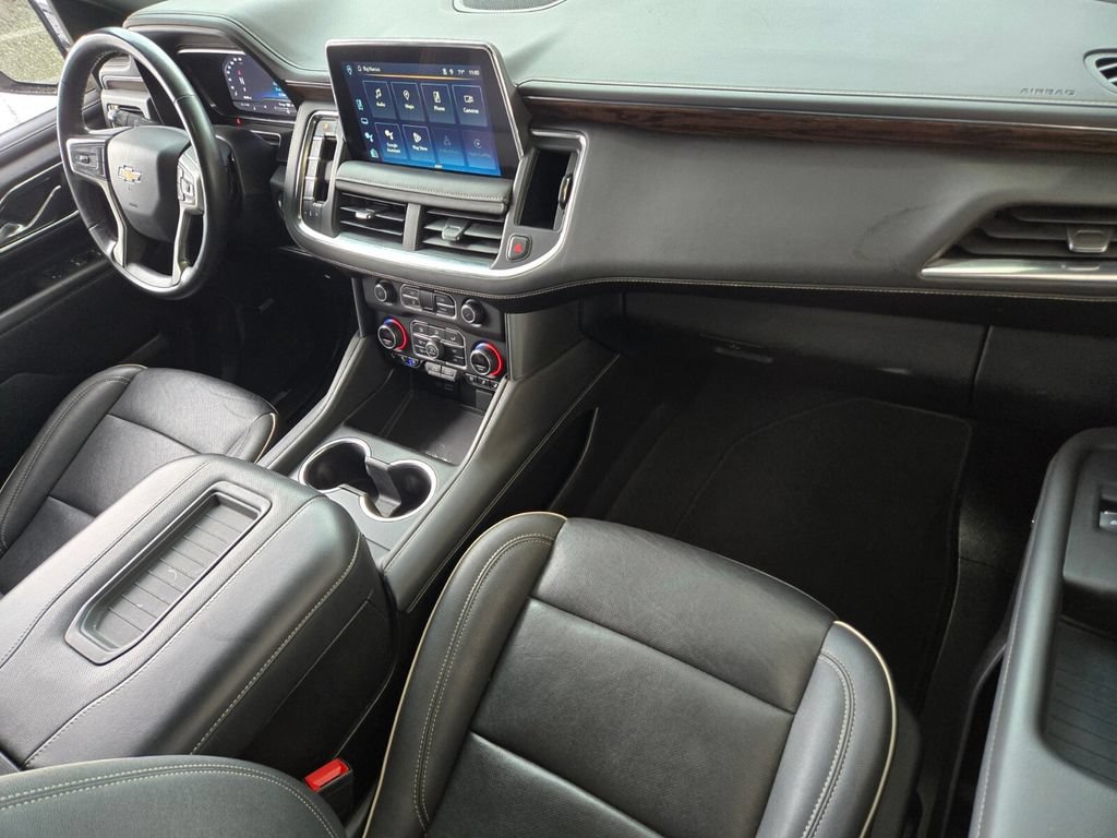 Used 2023 Chevrolet Suburban Premier AWD/4WD image 20
