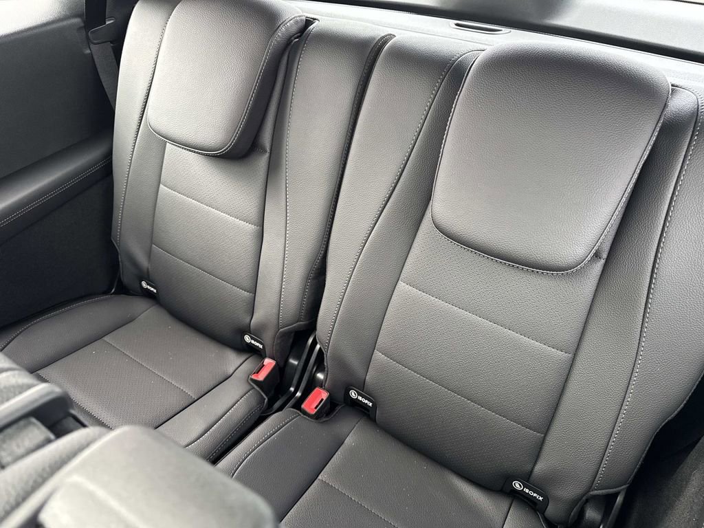 New 2025 Mercedes-Benz GLS 450 4MATIC image 13