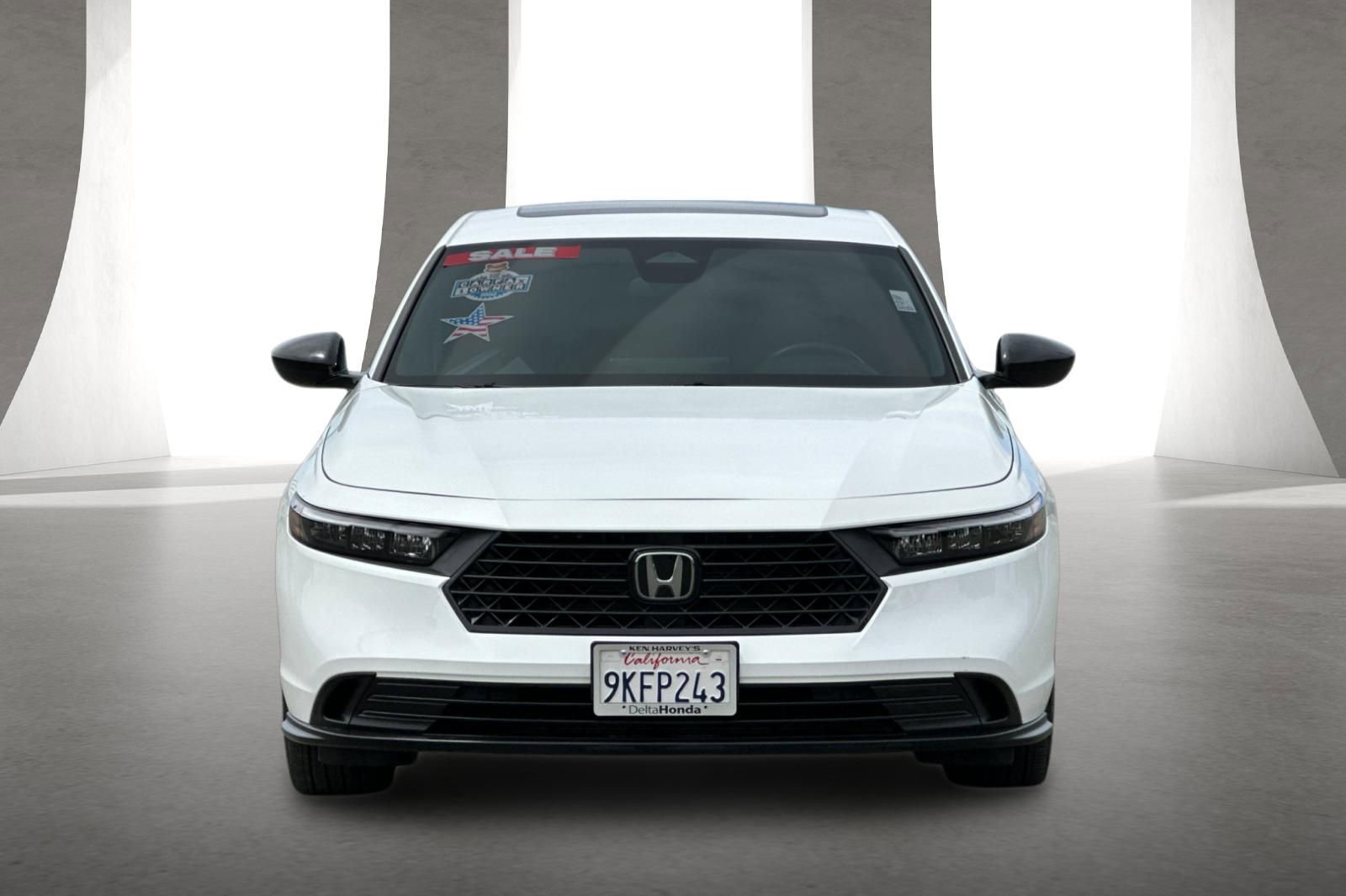 Used 2024 Honda Accord Sport image 9