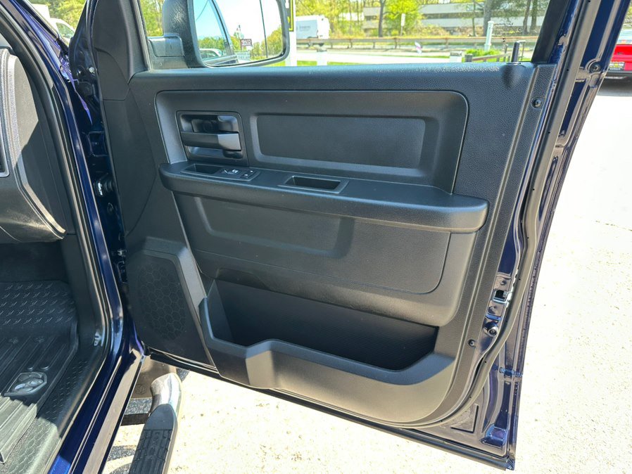 Used 2018 RAM 1500 Express AWD/4WD image 10